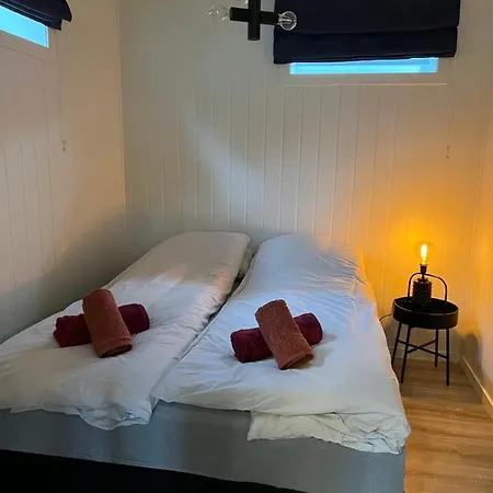 Apartment In Veblungsnes